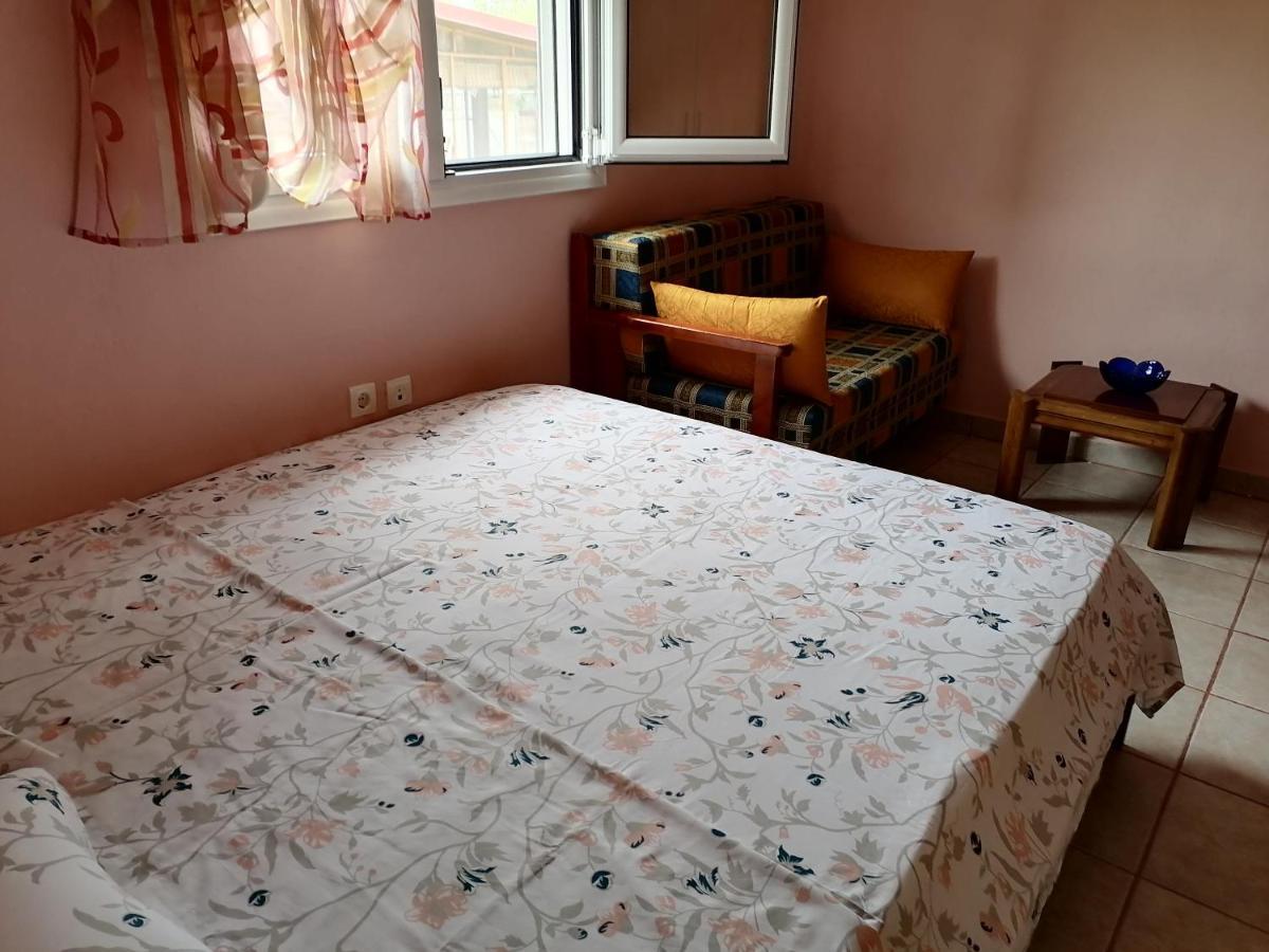 Αξέχαστη Διαμονή - Unforgettable Accommodation Nea Kallikrateia Kültér fotó